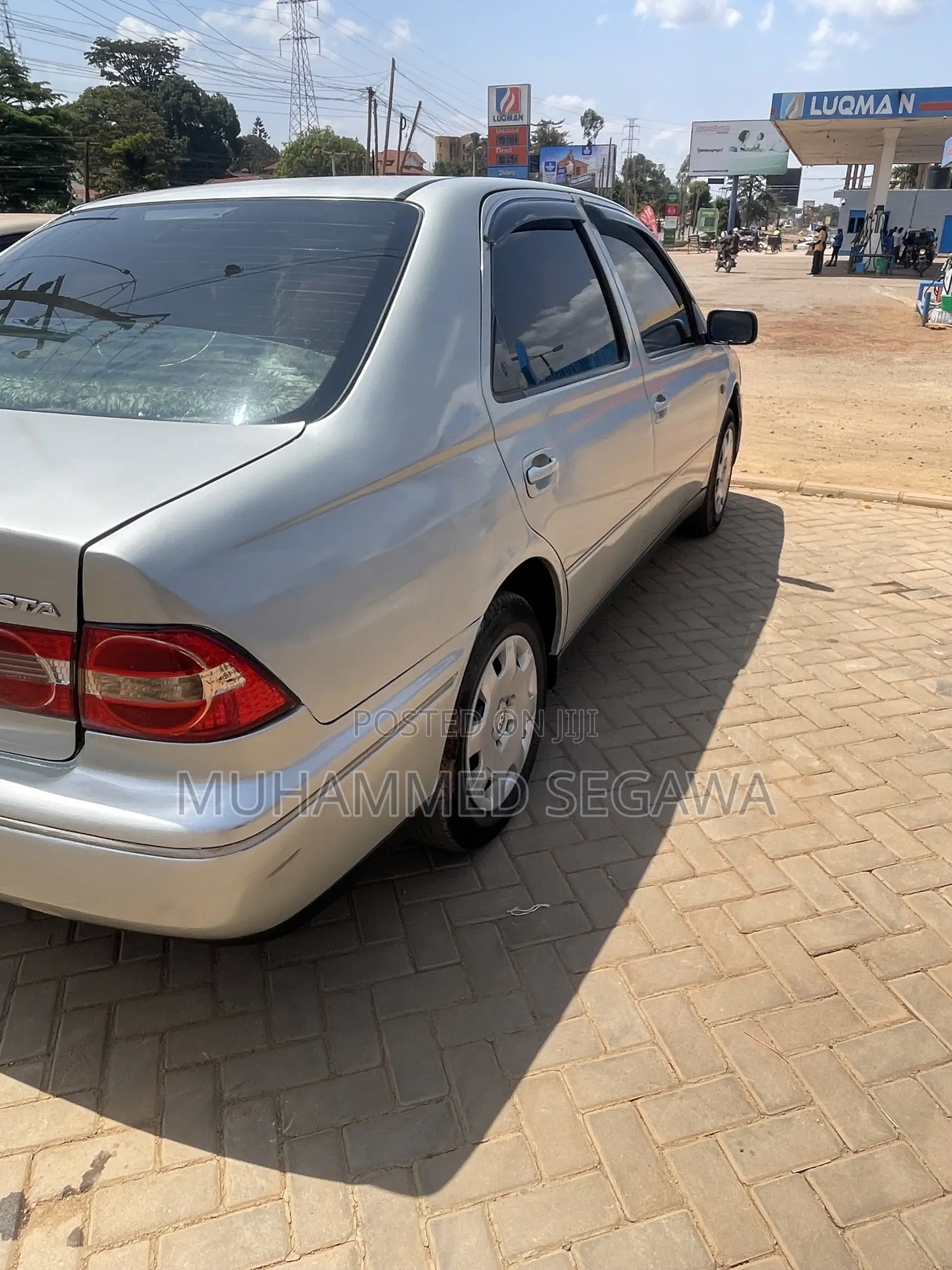 Toyota Vista 2000 Silver