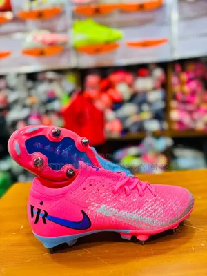 Nike Air Zoom Football Boots/ Metallic Studs
