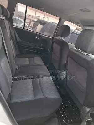Toyota Kluger 2006 White