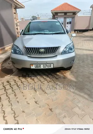 Toyota Harrier 2011 Silver