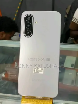 New Samsung Galaxy A17 256 GB Silver