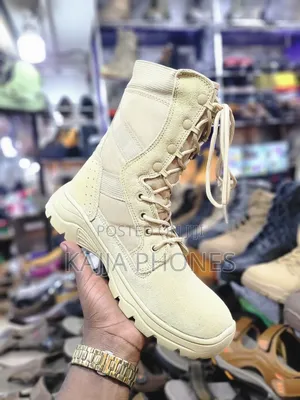 Cordula Boots