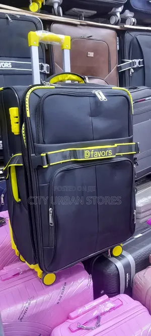 Dfavours Medium Suitcases
