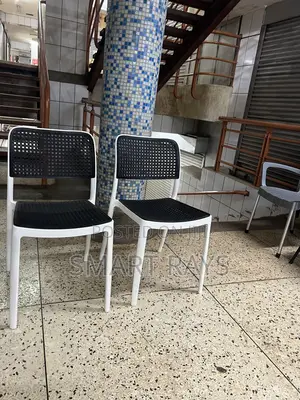 High Backed Plastic Chairs