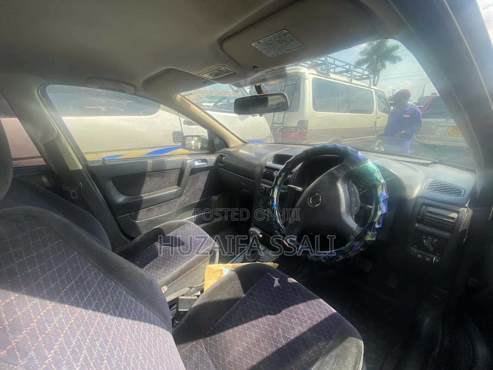 Opel Astra 2010 Green