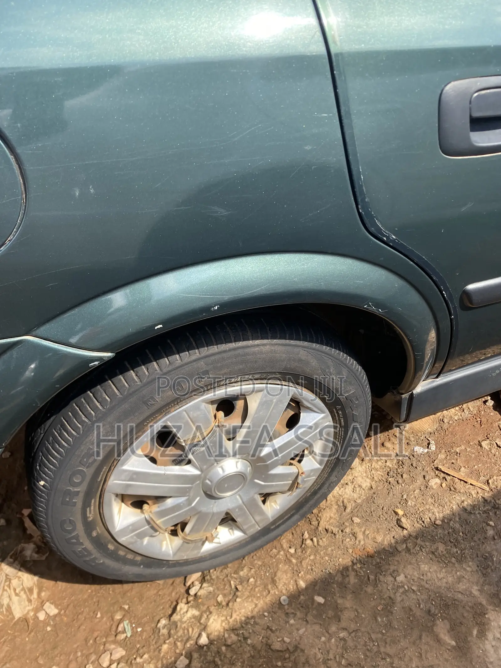 Opel Astra 2010 Green