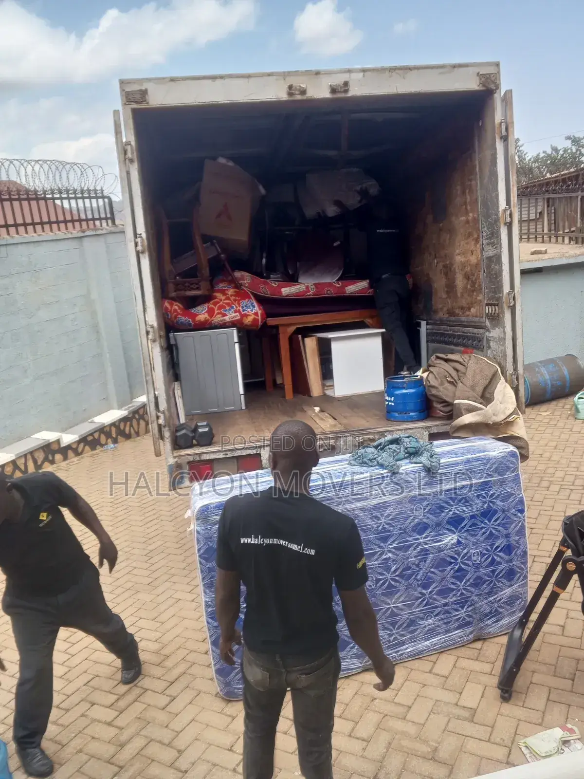 House and Office Movers Xl1