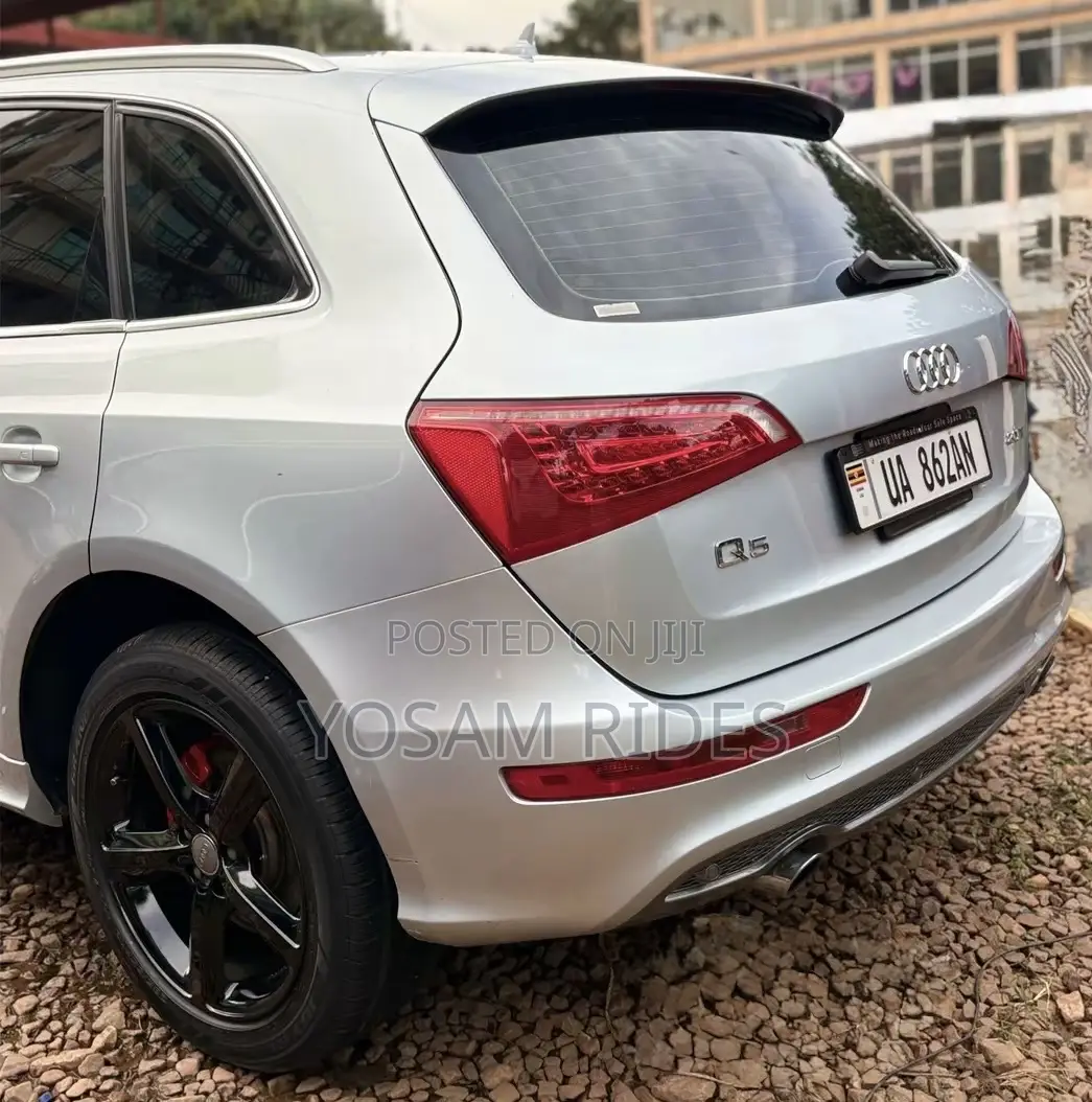 Audi Q5 2.0T Premium Quattro 2012 Silver
