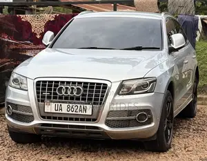 Audi Q5 2.0T Premium Quattro 2012 Silver