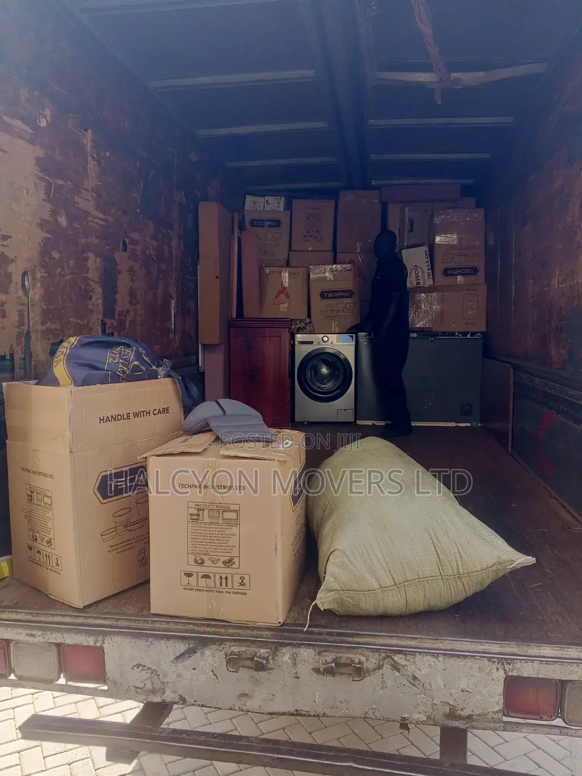 Best House Movers Bv43
