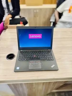 Laptop Lenovo ThinkPad X260 8GB Intel Core i5 SSD 256GB