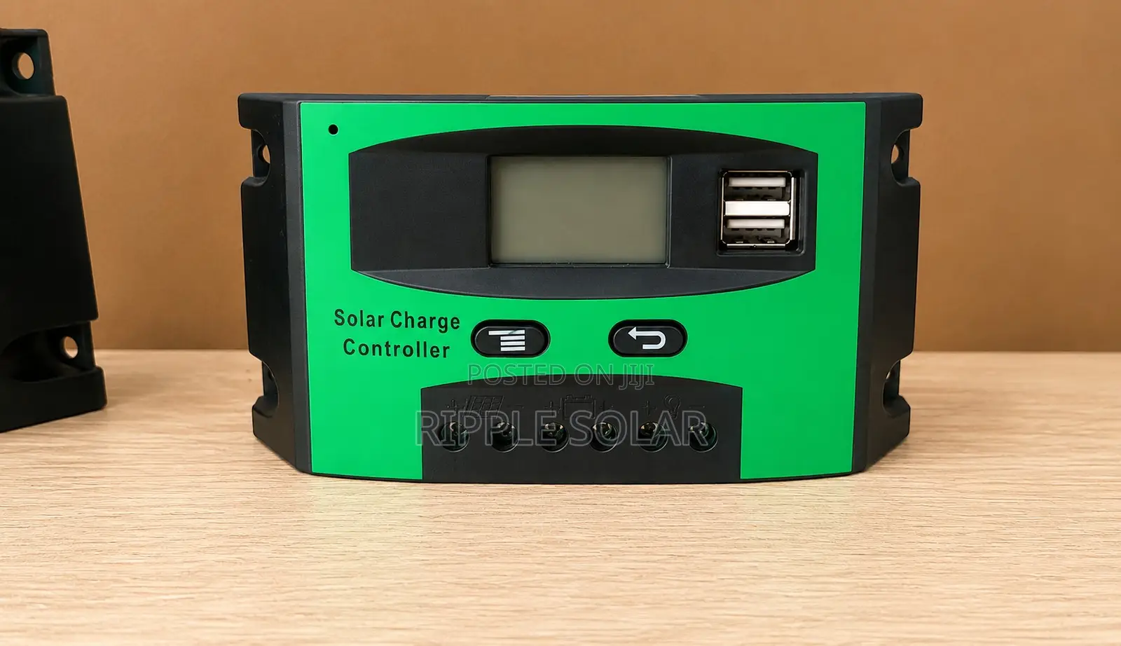 10a, 20a, 30a Solar Charge Controllers for 12v 24v Systems