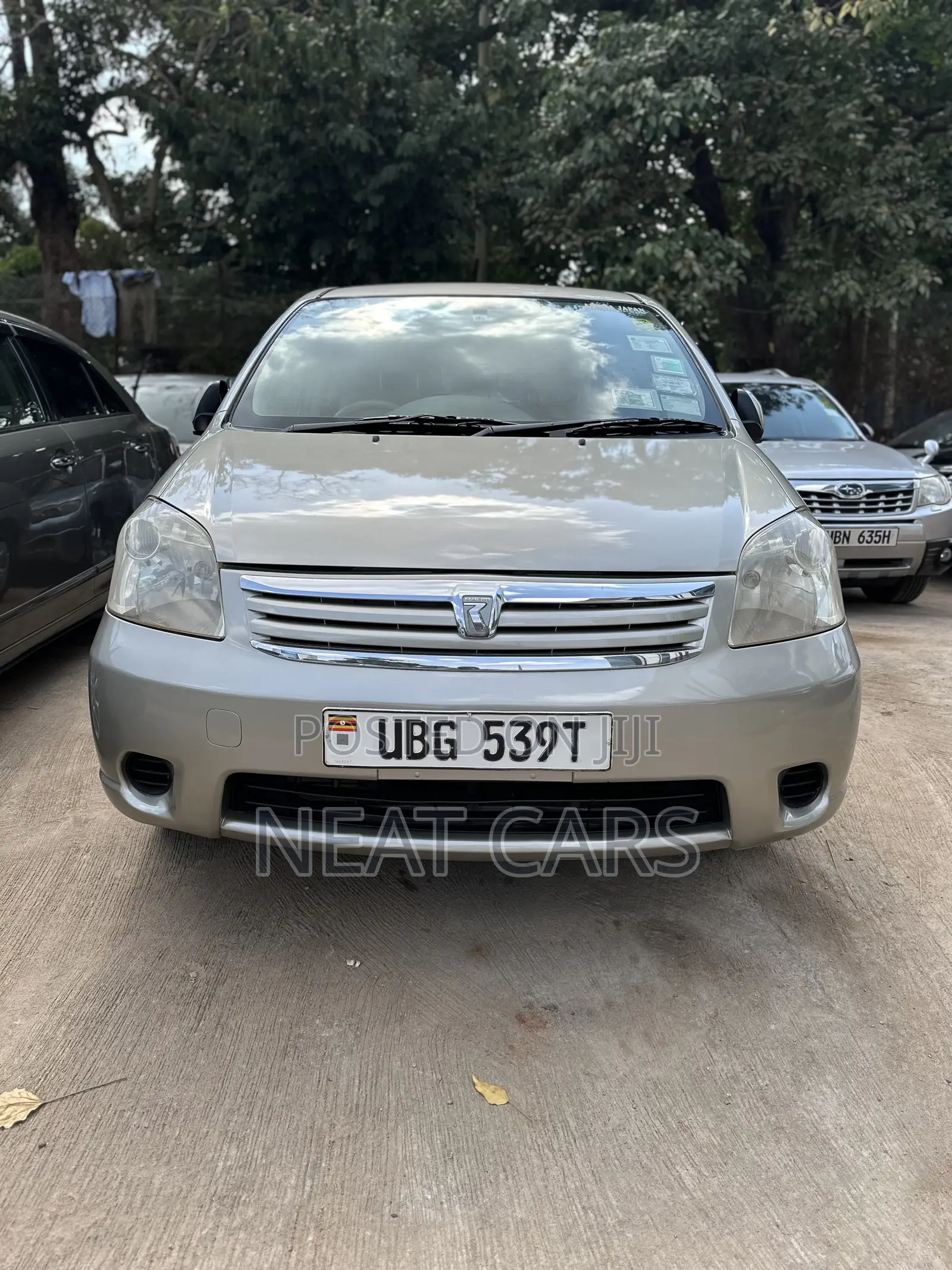Toyota Raum 2007 Silver