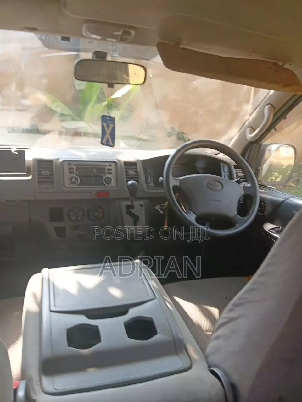 Toyota HiAce 2020 White