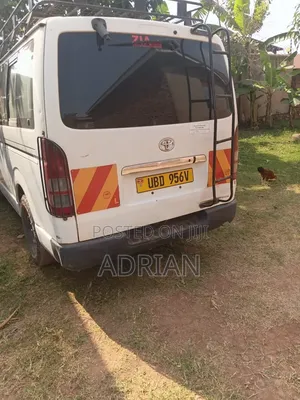Toyota HiAce 2020 White