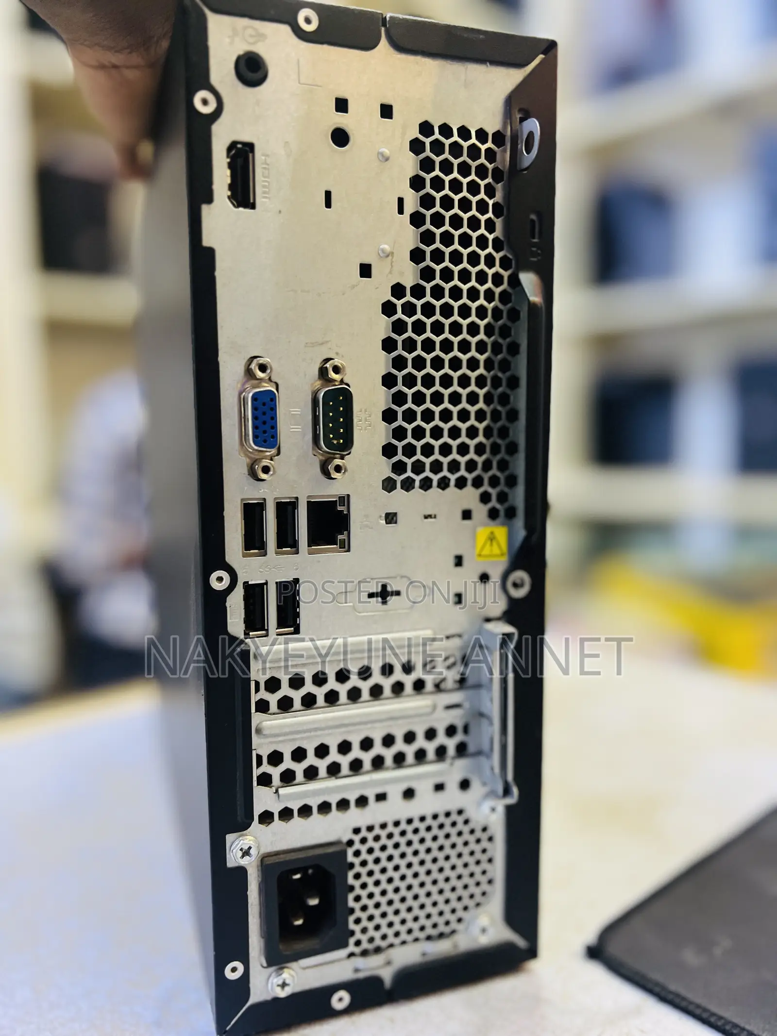 Desktop Computer Lenovo V530 8GB Intel Core i5 SSD 256GB