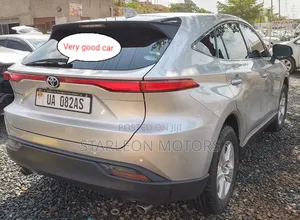 Toyota Harrier 2021 Silver
