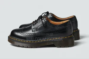Dr Martens Brogue