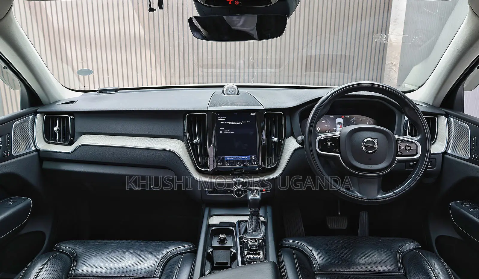 Volvo XC60 2018 White