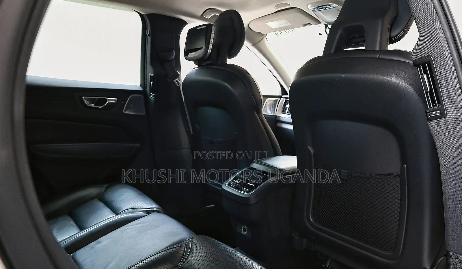 Volvo XC60 2018 White