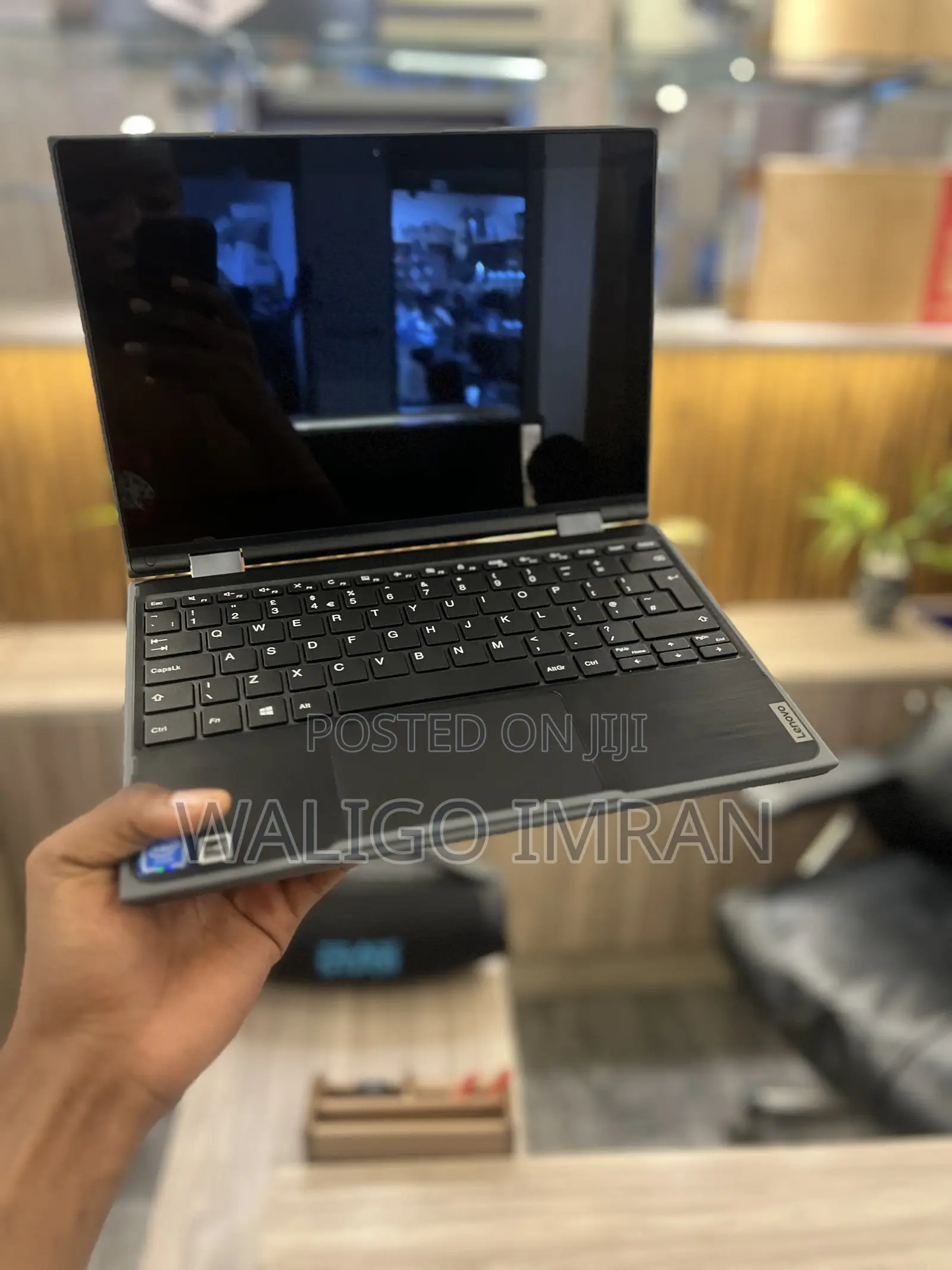 Laptop Lenovo 300e 4GB Intel Celeron SSD 128GB