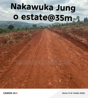 Nakawuka Jungo