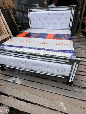 Bed 5by6 in White Leather