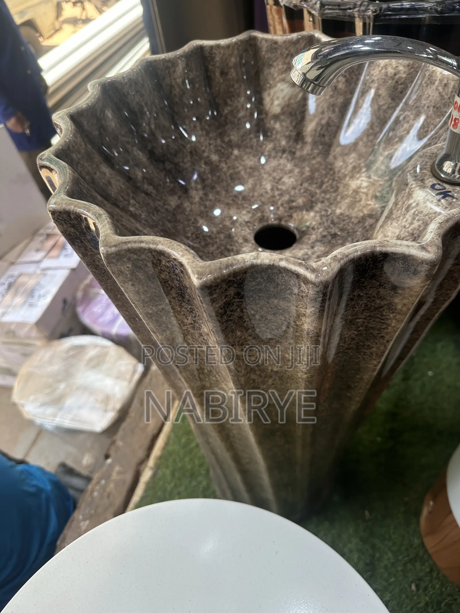 Dinning Hand Wash Basin