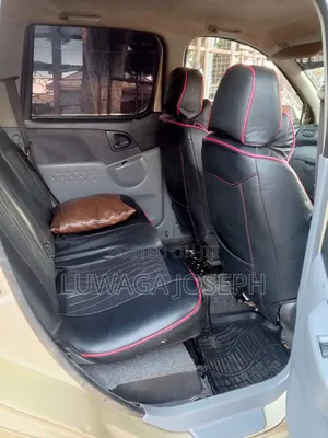 Toyota Fun Cargo 2002 Beige