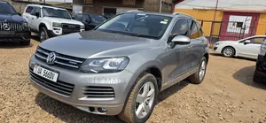Volkswagen Touareg 2013 Silver