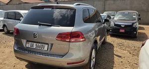 Volkswagen Touareg 2013 Silver