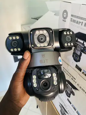 CCTV Wireless Solar Camera (3 Lenses)