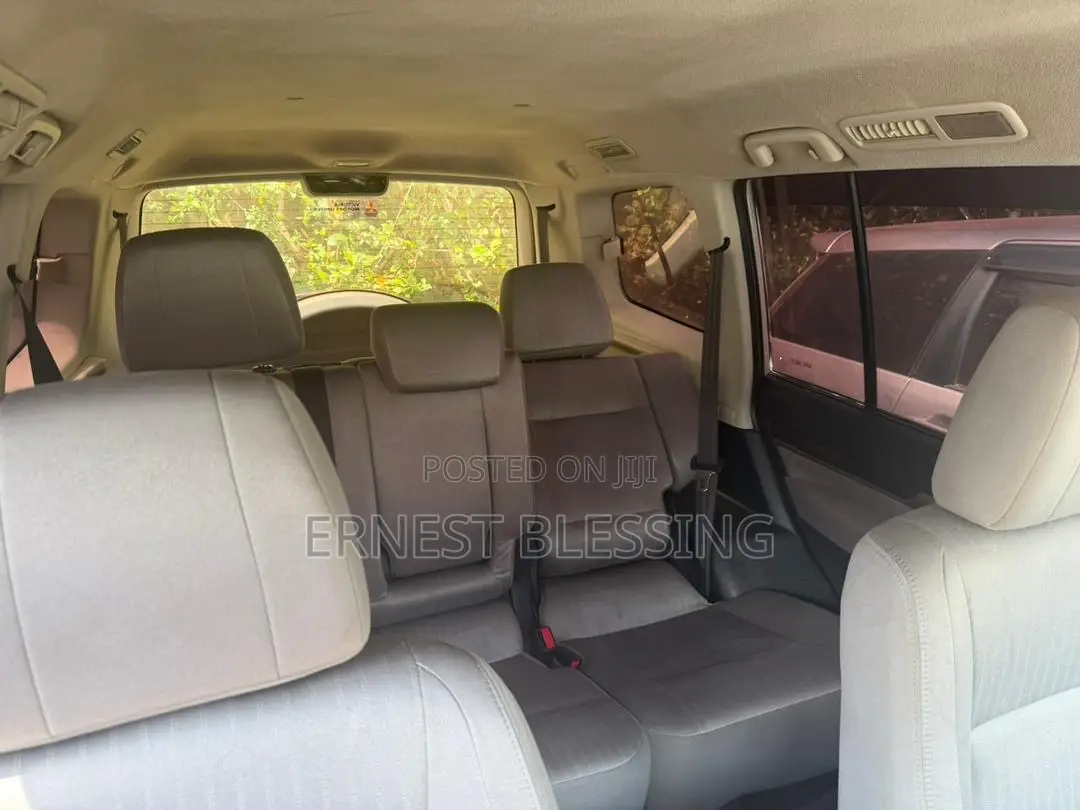 Mitsubishi Pajero 2012