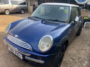 Mini Cooper 2010 Blue