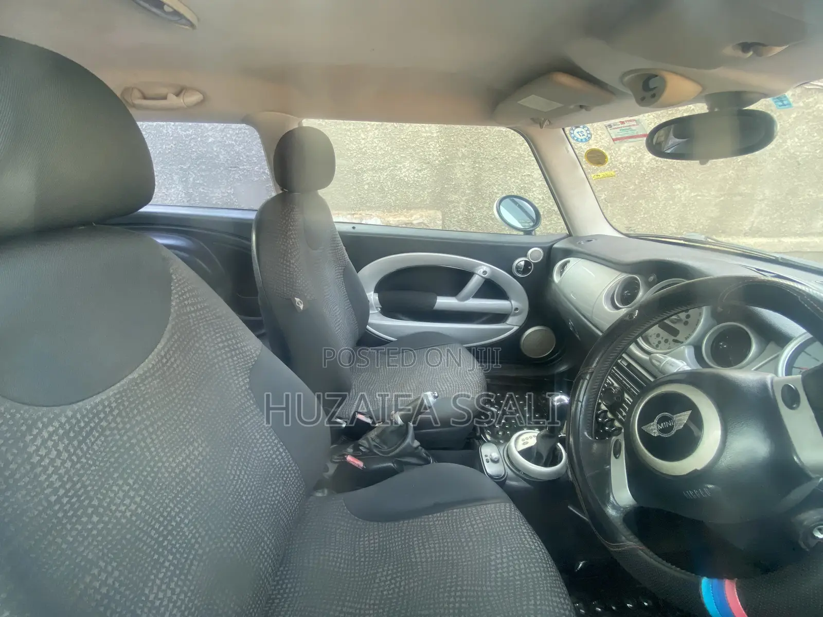 Mini Cooper 2010 Blue