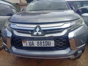 Mitsubishi Pajero Sport GLS 2020 Gray