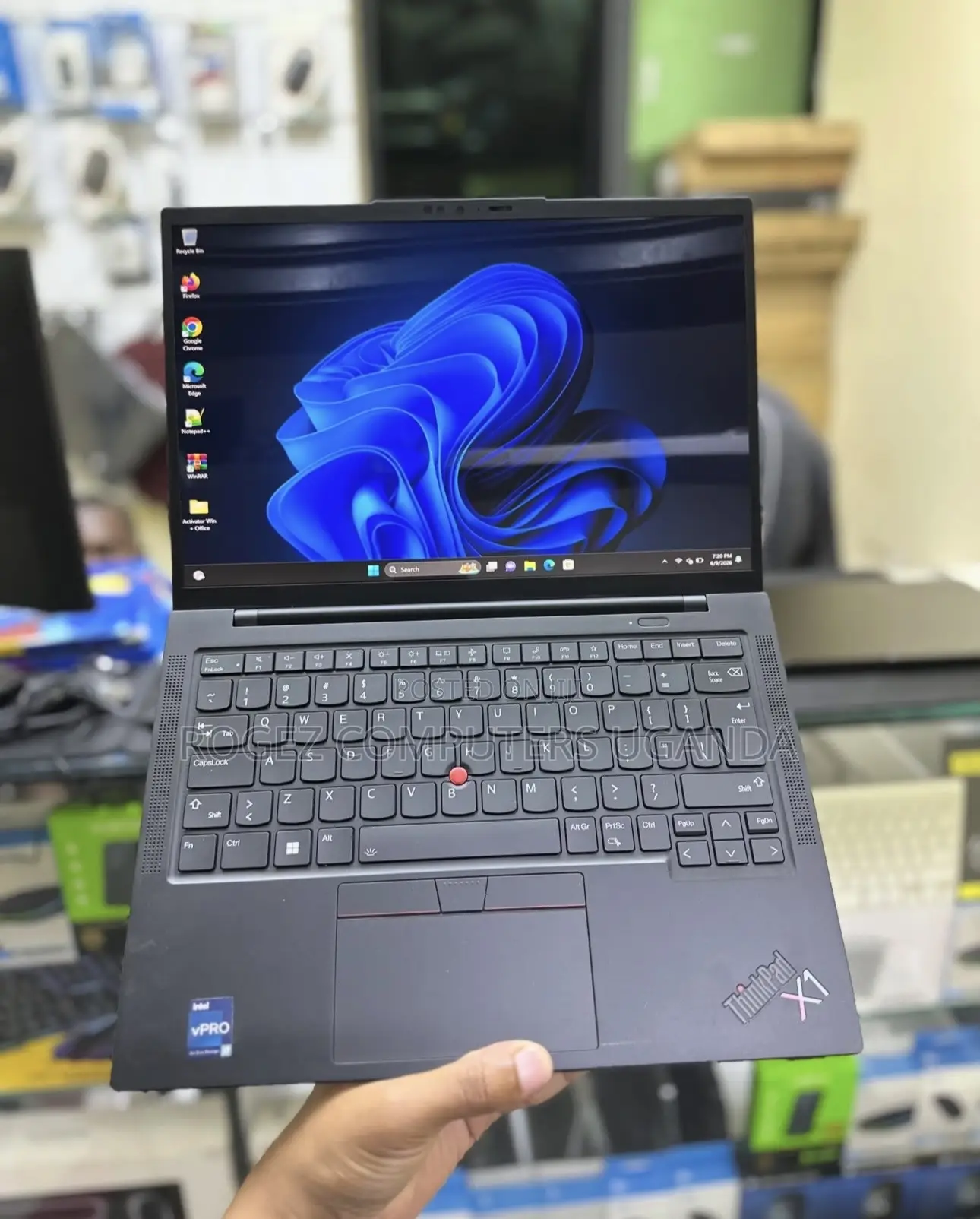 New Laptop Lenovo ThinkPad X1 Carbon 32GB Intel Core i7 SSD 512GB