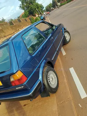 Volkswagen Golf 1987 Blue