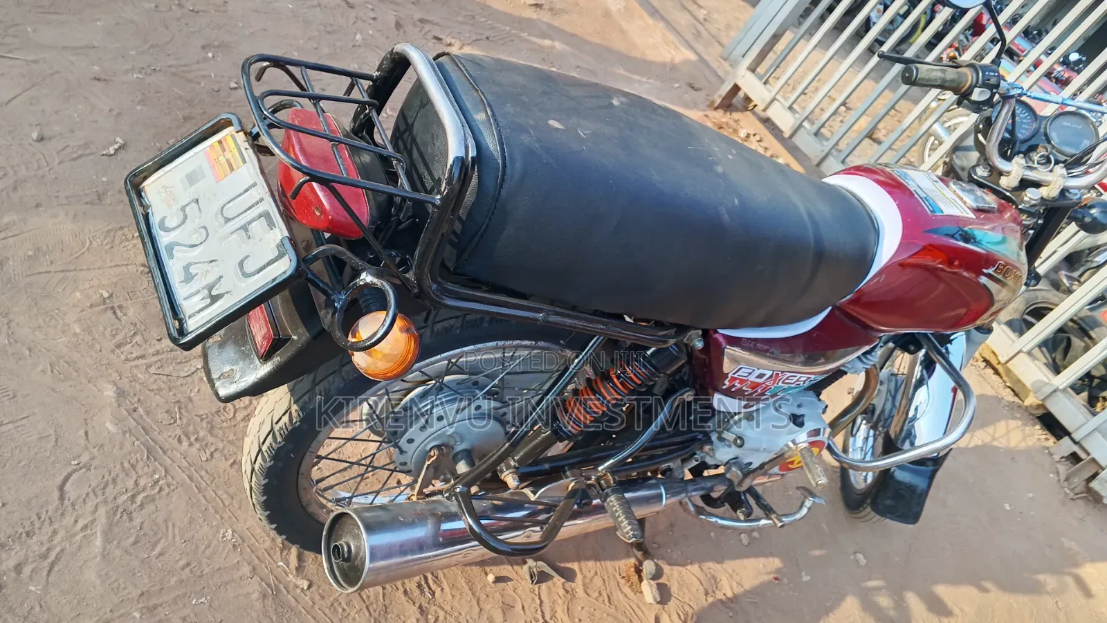 Bajaj Boxer 100 2020 Red