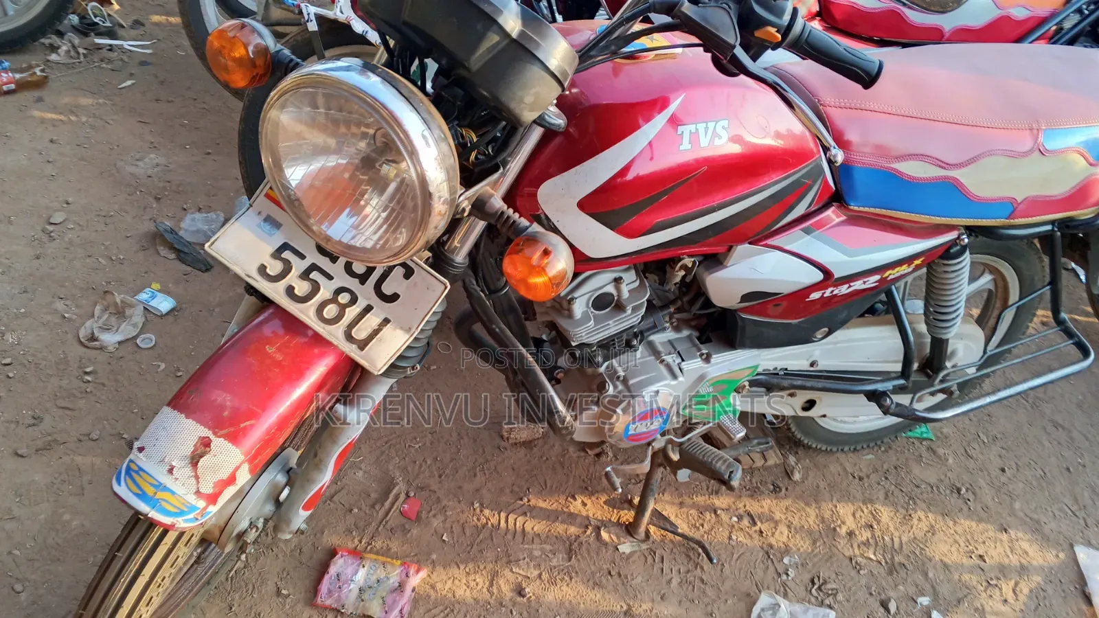 TVS HLX 125 2023 Red