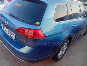 Volkswagen Golf GTI 2012 Blue
