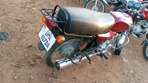 Bajaj Boxer 100 2020 Red