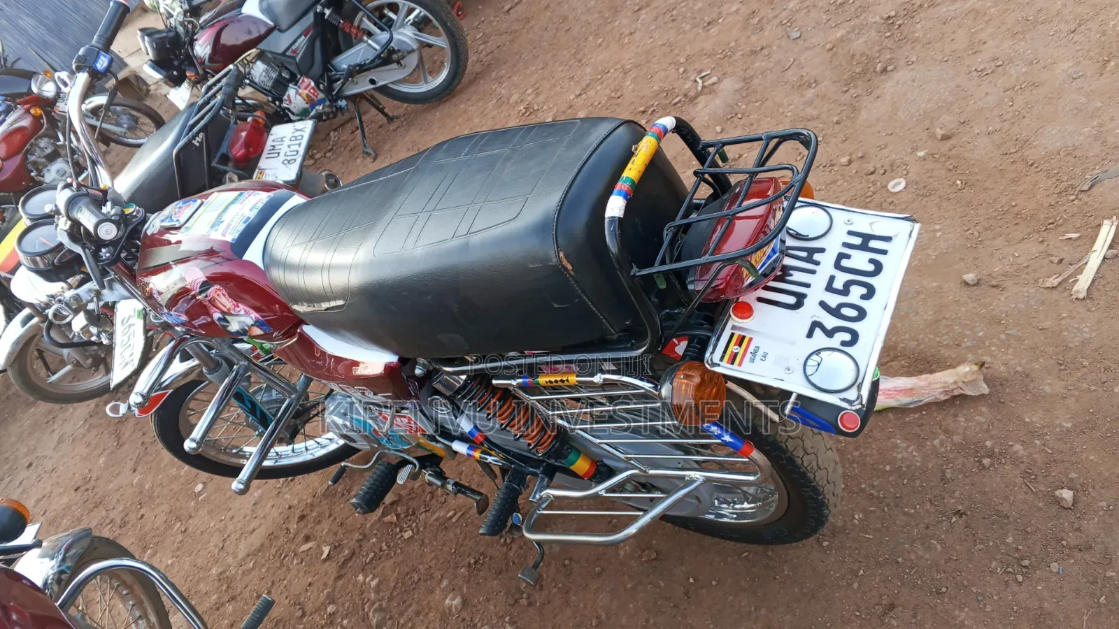 Bajaj Boxer 100 2025 Red