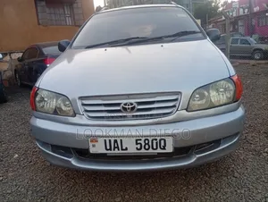 Toyota Ipsum 1999 Silver