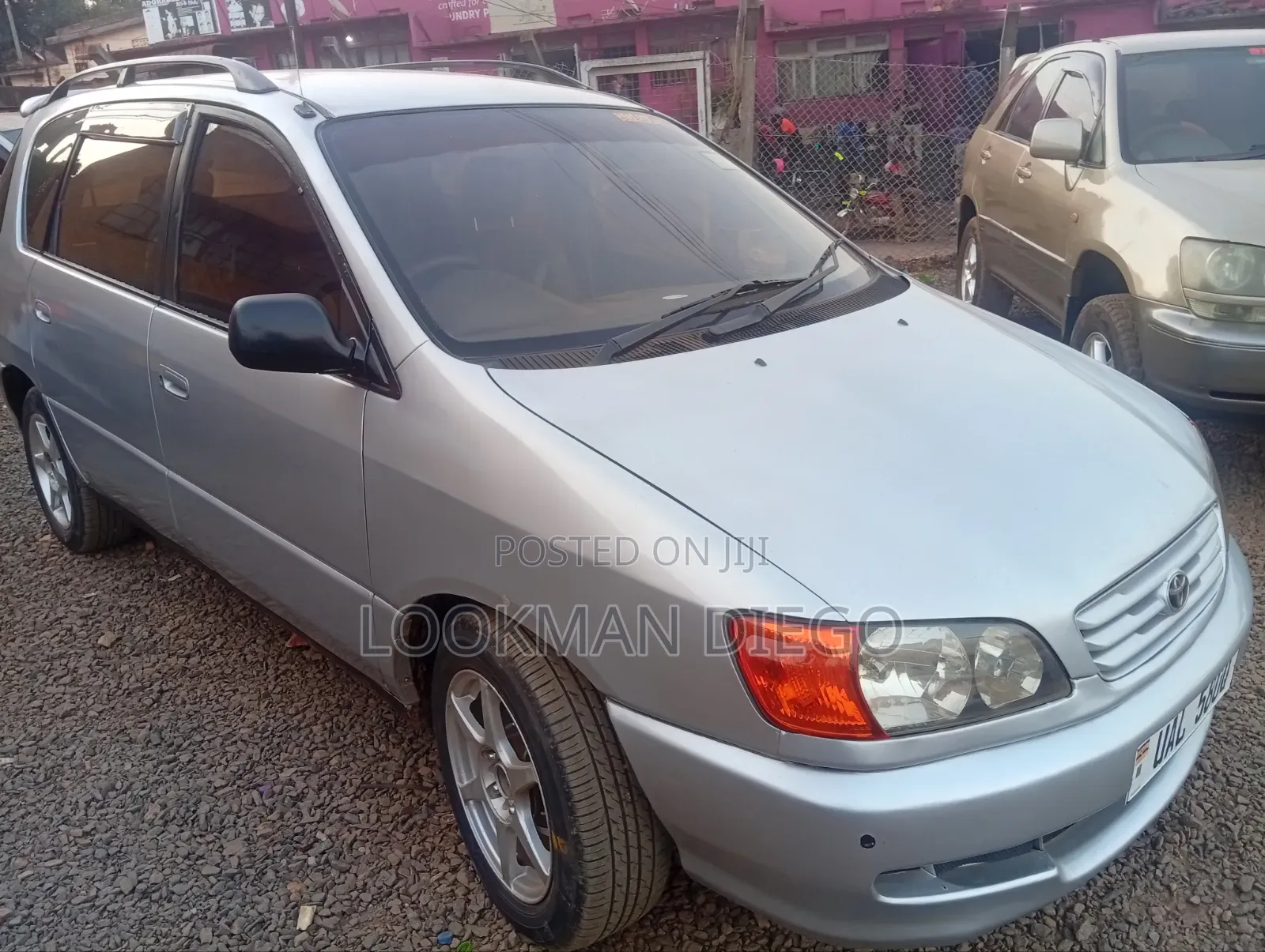 Toyota Ipsum 1999 Silver