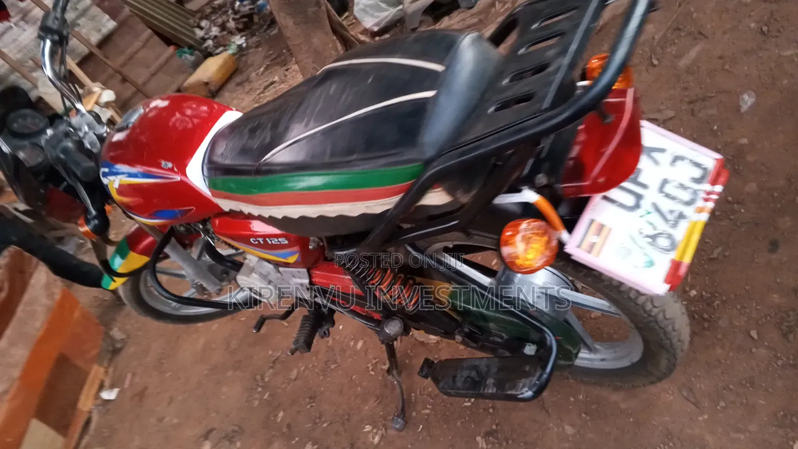 Bajaj CT 125X 2023 Red