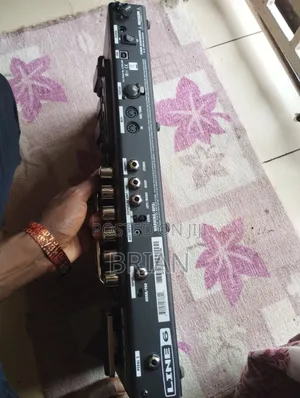 Pod Xt Live Line 6 Guitar Pedal