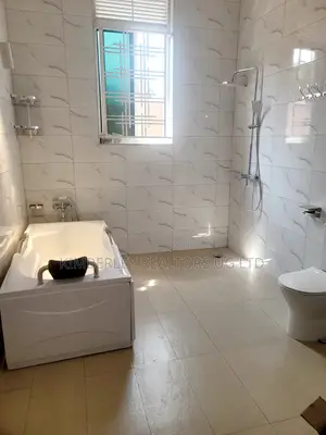 4bdrm House in Division A for sale