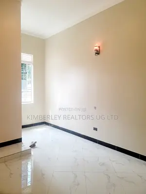 3bdrm House in Division A for sale