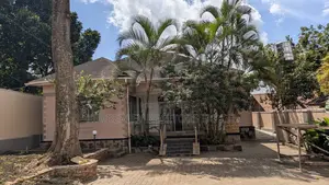 3bdrm House in Division A for sale